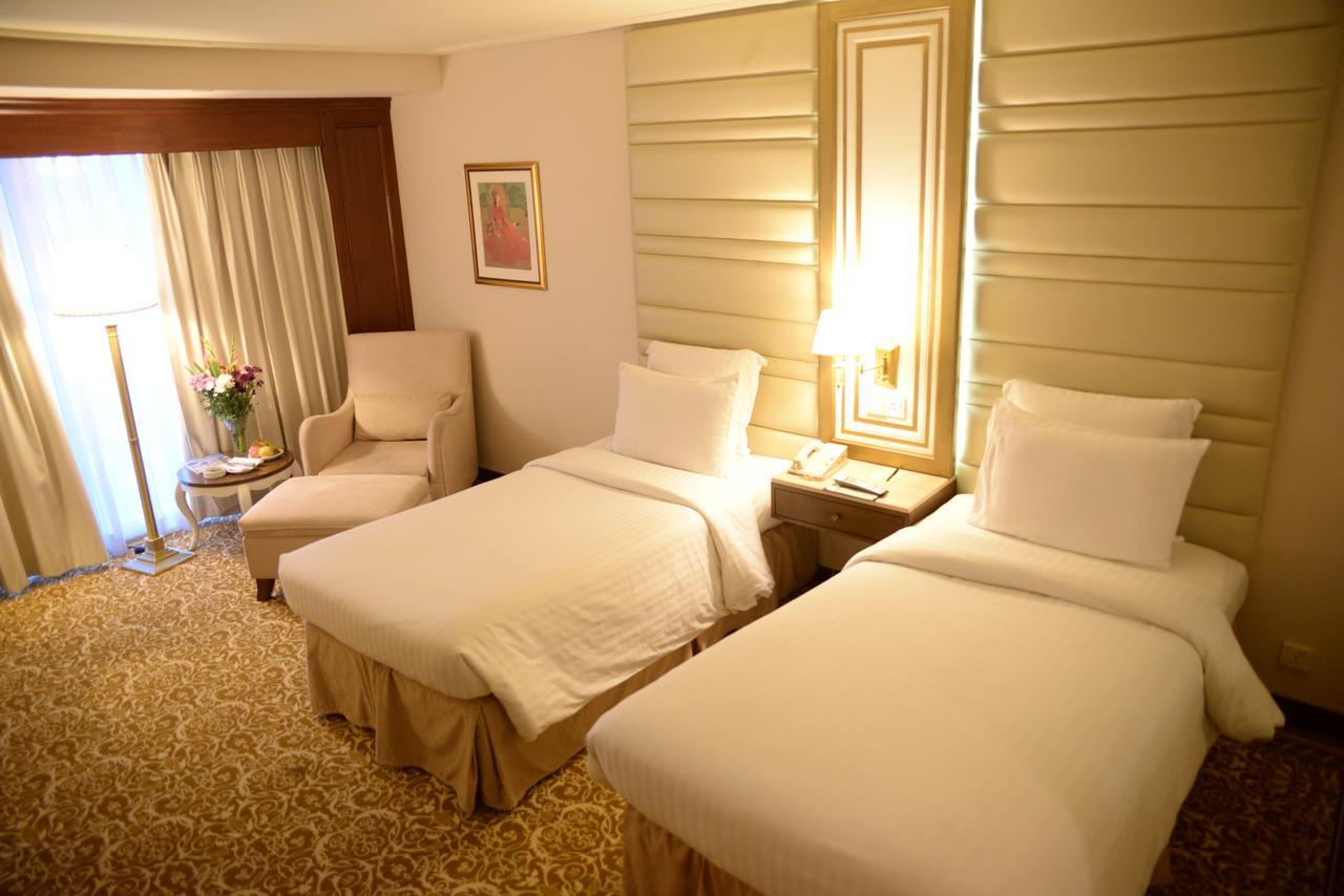 Pearl Continental Hotel, Karachi Exteriör bild A room at the hotel